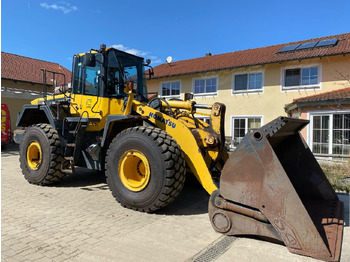 KOMATSU WA380 Radlader
