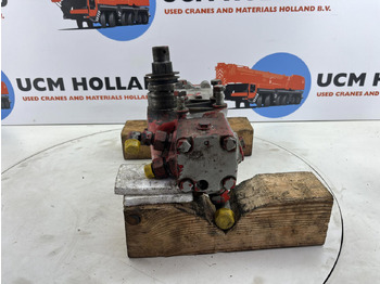 Lenkgetriebe für Mobilkran Liebherr LTM 1070 Steering box: das Bild 2