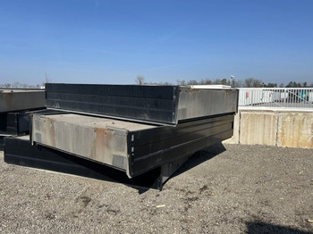 SCHWARZMÜLLER Planenauflieger