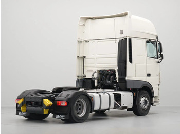 Sattelzugmaschine DAF XF 480 FT Super Space Cab, 2x Tanks, PTO Prep: das Bild 4