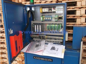 Verpackungsmaschine Mosca RO-TRS-4/1 automatic transit strapping machine: das Bild 3