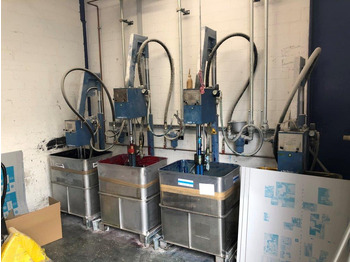 Druckmaschine Technotrans paint conveyor 4x TPB 300-36-12 for 300kg container: das Bild 2 Druckmaschine Technotrans paint conveyor 4x TPB 300-36-12 for 300kg container: das Bild 2