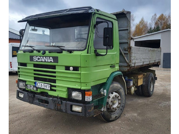 SCANIA 82 Kipper