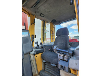 Bulldozer/ Planierraupe CAT D6N LGP: das Bild 5 Bulldozer/ Planierraupe CAT D6N LGP: das Bild 5