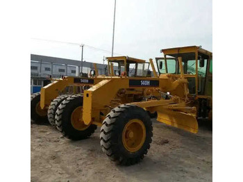 CATERPILLAR 140H Grader