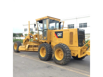 CATERPILLAR 140H Grader