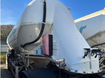 Feldbinder EUT 46,3 - Leasing Feldbinder EUT 46,3: das Bild 3