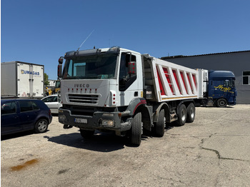 IVECO EuroTrakker LKW