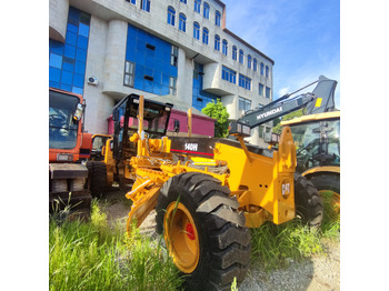 CATERPILLAR 140H Grader