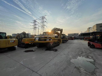 CATERPILLAR 320B Kettenbagger