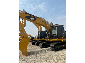 CATERPILLAR 320D Kettenbagger