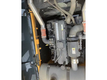 Kettenbagger Hyundai 305LC: das Bild 4