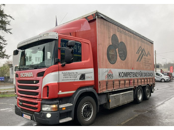 Transporter mit Plane