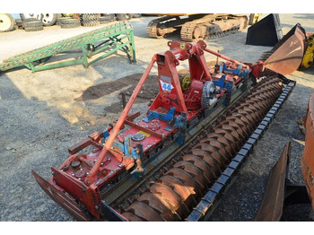 Kreiselegge Lely Roterra: das Bild 3 Kreiselegge Lely Roterra: das Bild 3