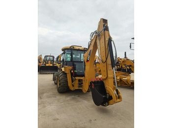 Baggerlader CATERPILLAR 420F: das Bild 4