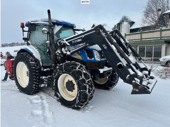NEW HOLLAND T6000 Traktor