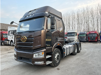 FAW Sattelzugmaschine