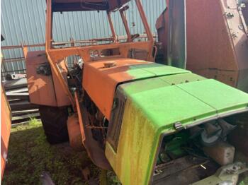 Traktor Deutz-Fahr DX 6.10 *zur Teileverwertung*: das Bild 2 Traktor Deutz-Fahr DX 6.10 *zur Teileverwertung*: das Bild 2