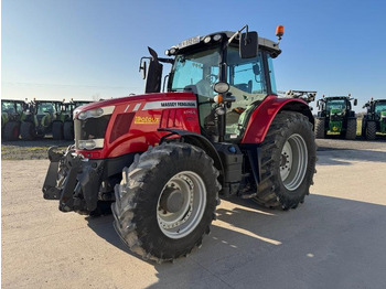 MASSEY FERGUSON 6715 Traktor