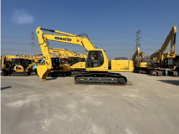 KOMATSU PC220-6 Kettenbagger
