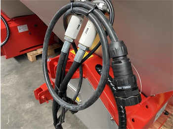 Salzstreuer für Kommunal-/ Sonderfahrzeug Bredal SGS 2000 Inkl. Lysanlæg, sold og rullepresenning: das Bild 5