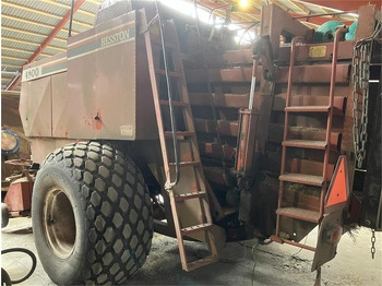 Hesston 4900  - Leasing Hesston 4900: das Bild 3