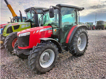 Traktor Massey Ferguson 4709: das Bild 2