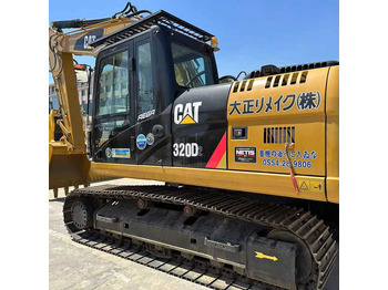 CATERPILLAR 320E Kettenbagger