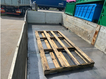 Abrollcontainer CONTAINER SCARRABILE USATO A PIANALE CON SPONDE: das Bild 5 Abrollcontainer CONTAINER SCARRABILE USATO A PIANALE CON SPONDE: das Bild 5