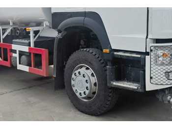 Tankwagen Howo Howo Water Tank Truck for Sale in Zambia: das Bild 4