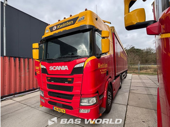 SCANIA R 450 Sattelzugmaschine