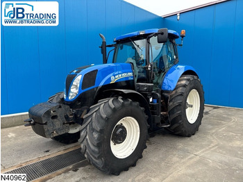 NEW HOLLAND T7.210 Traktor