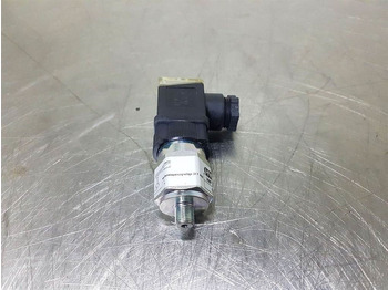 Elektrische Ausrüstung für Baumaschine Hydac VMF 2 D.1 /-L24-301705-Clogging indicators: das Bild 3 Elektrische Ausrüstung für Baumaschine Hydac VMF 2 D.1 /-L24-301705-Clogging indicators: das Bild 3