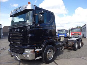 SCANIA R 620 Sattelzugmaschine