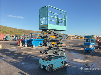 JCB S1930E Scherenbühne