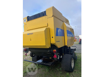 Rundballenpresse New Holland BR 7070: das Bild 4 Rundballenpresse New Holland BR 7070: das Bild 4
