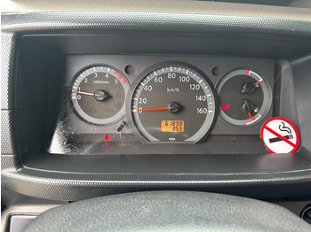 LKW mit Arbeitsbühne Palfinger P 260 B op Nissan Cabstar: das Bild 3