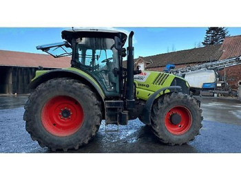 CLAAS Arion 620 Traktor