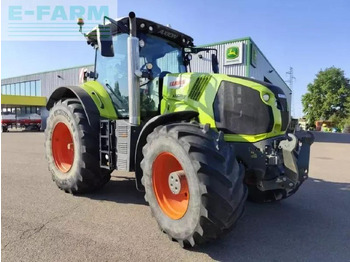 CLAAS Axion 870 Traktor