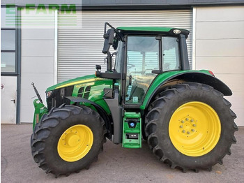 JOHN DEERE 6120M Traktor