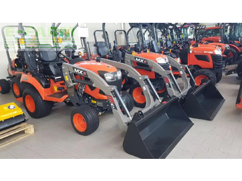 KUBOTA Traktor