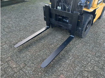 Gabelstapler KOMATSU FD25-8 FORKLIFT: das Bild 4