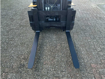 Gabelstapler KOMATSU FD25-8 FORKLIFT: das Bild 5