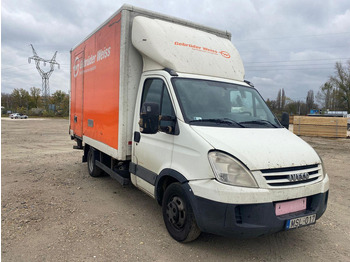 IVECO Daily Koffer Transporter