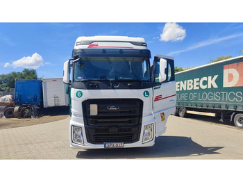 Sattelzugmaschine Ford F-Max 500 Lowdeck - MEGA: das Bild 4 Sattelzugmaschine Ford F-Max 500 Lowdeck - MEGA: das Bild 4