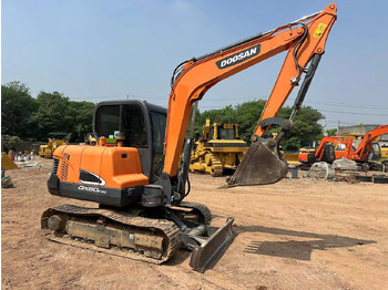 DOOSAN DX60 Kettenbagger