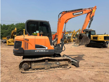 Kettenbagger DOOSAN DX60: das Bild 5
