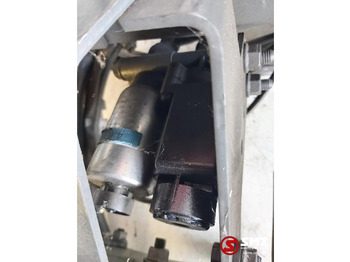 Ersatzteile für LKW Mercedes-Benz Occ EBS relay valve met 3/2 solenoid valves: das Bild 4 Ersatzteile für LKW Mercedes-Benz Occ EBS relay valve met 3/2 solenoid valves: das Bild 4