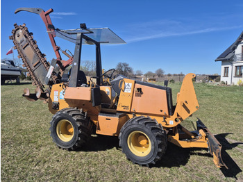 CASE Grabenbagger/ Grabenfräse