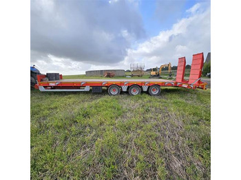 Tieflader Anhänger ABC 33000 T: das Bild 3 Tieflader Anhänger ABC 33000 T: das Bild 3